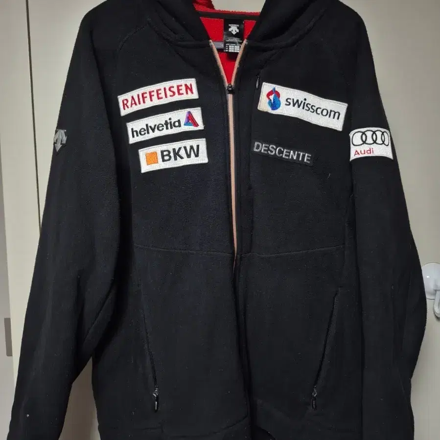 DESCENTE | 데상트 Descente Anorak Half Zip-Up Black Swiss Ski Team
