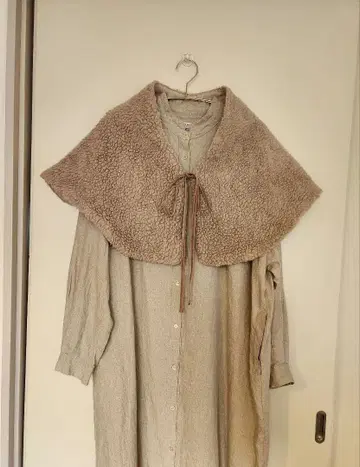 네스트로브 울 보아 케이프 베이지