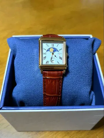 noah x timex 문페이즈 워치