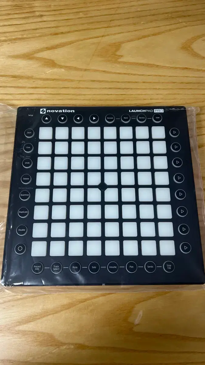 런치패드프로 | 브랜드 중고거래 플랫폼, 번개장터