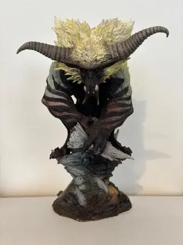 [라잔 (Rajang)] 격앙한 라잔 몬스터 헌터 캡콤