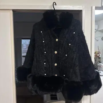 엘레강트한 블랙 판초 케이프 코트