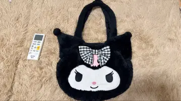 쿠로미 백 블랙 컬러 복슬복슬