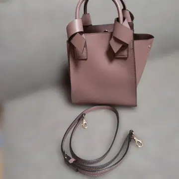 내추럴 뷰티 베이직 리본 핸들 핸드백 백