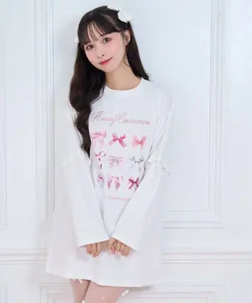 Honey Cinnamon 리본 프린트 롱 슬리브