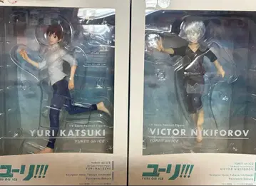 유리 온 아이스 카츠키 유우리 & 빅토르 니키포로프 스케일 피규어
