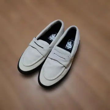 반스 VANS 로퍼 스니커즈 화이트 26.0