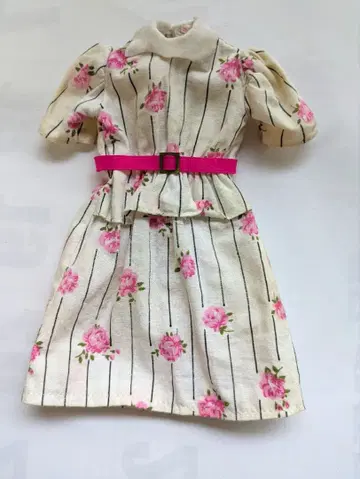 초대 리카짱 엄마 사이즈 옷 갈아입기 의류 꽃무늬 드레스