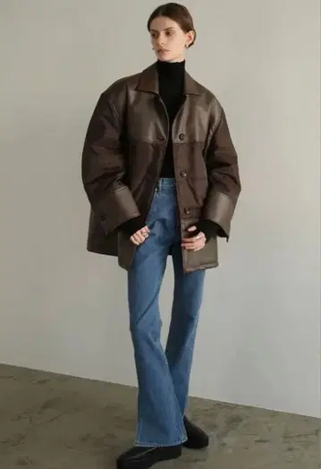 CLANE LEATHER SWITCHING OVER JACKET