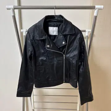 CECIL McBEE (세실 맥비) 페이크 라이더 자켓 블랙 컬러