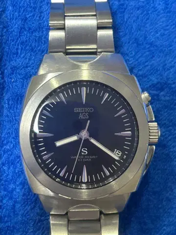 SEIKO AGS 다크 블루 시계