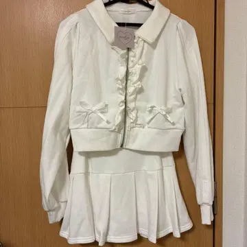 에블린 evelyn 옷깃 바이컬러 맨투맨 세트 화이트