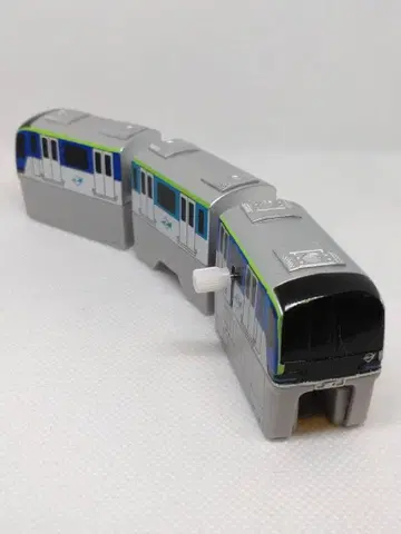 캡슐 프라레일 도쿄 모노레일 3량