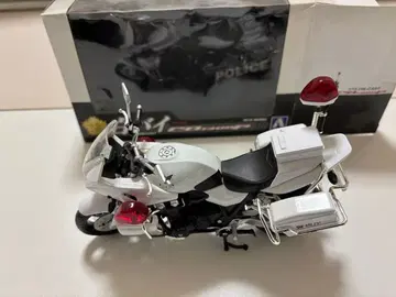 화이트바이크 다이캐스트 CB1300P