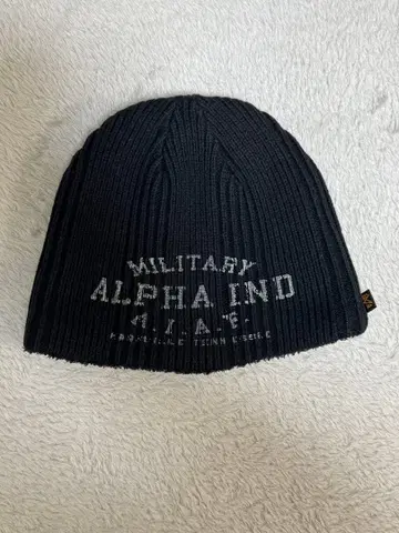 MILITARY ALPHA 비니 (새상품)