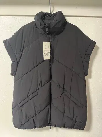 ZARA / 충전솜 베스트 / 오버 사이즈 / 미사용 새상품