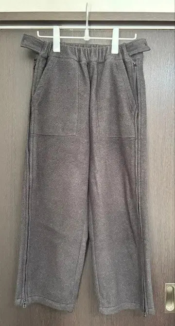 YOKE 플리스 베이커 팬츠 사이즈 2