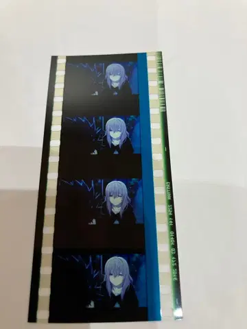 목소리의 형태 필름 조각