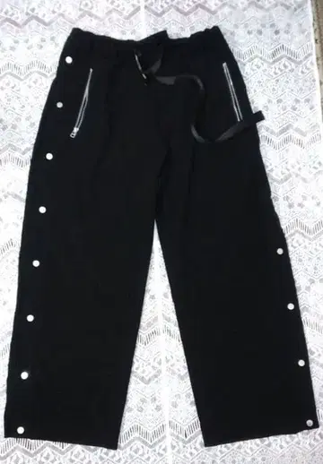 당케쇤 DANKE SCHON 와이드 조거 팬츠 나일론 팬츠