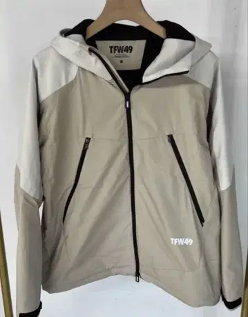 미사용 신상 TFW49 OCTA INSULATED PARKA 보온