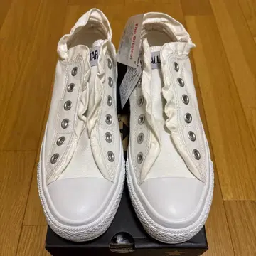 컨버스 프릴 스니커즈