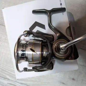 새상품 DAIWA 다이와 LUVIAS 루비아스 FC LT2500S 낚시릴