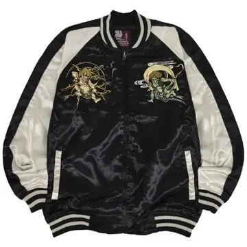 새상품 스카잔 뇌신풍신 블랙 자수 자켓 L 사이즈