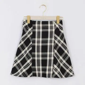 An MILLE 안미르 모노톤 체크 미니 스커트 블랙