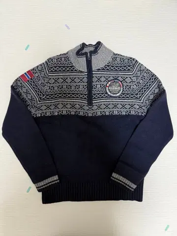 NAPAPIJRI 네이비 집업 니트 스웨터