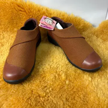 [ 미사용 ] MOONSTAR 문스타 이브 컴포트 슈즈 브라운 23