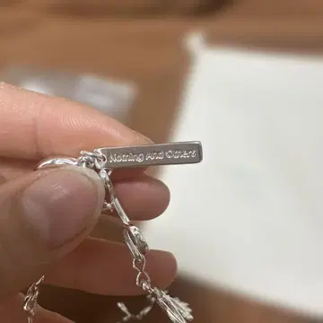 nothing and others 목걸이