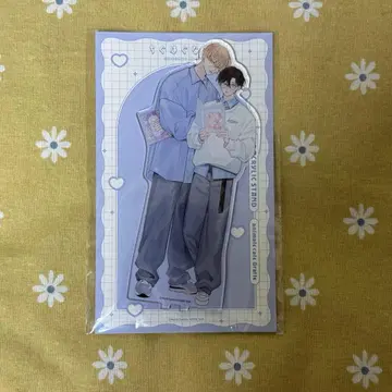 말단 바닥 삐걱거리는 키스 아크릴 스탠드 그라테