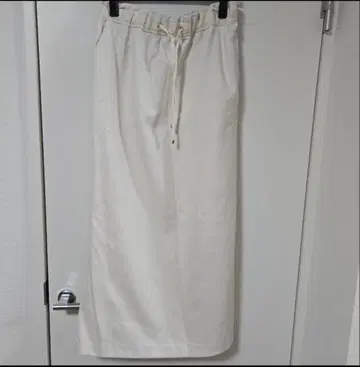 콜라주 개럴개런트 타이트 스커트