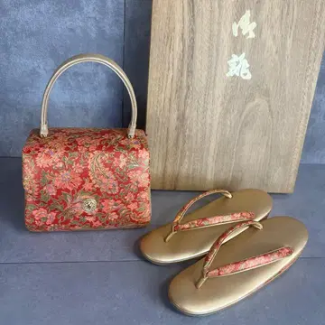 고급 꽃무늬 골드 계열 에나멜 여성용 조리 백 세트 후리소데 졸업식