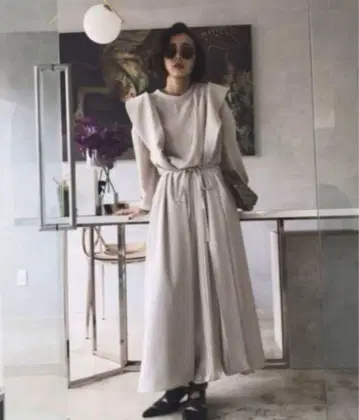 AMERI FRONT PLEATS LONG DRESS