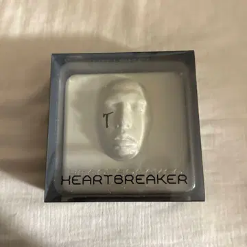G-DRAGON HEARTBREAKER 초회 한정판