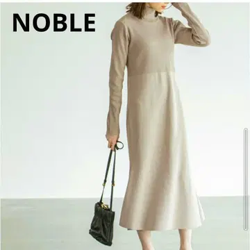 NOBLE 노블 컬러 블록 니트 원피스 2 베이지 백 버튼