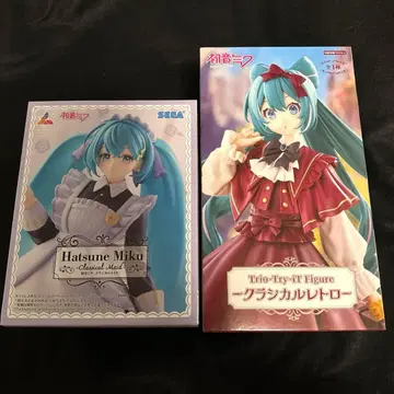 하츠네 미쿠: 클래시컬 메이드 / 클래시컬 레트로 피규어 2체 세트