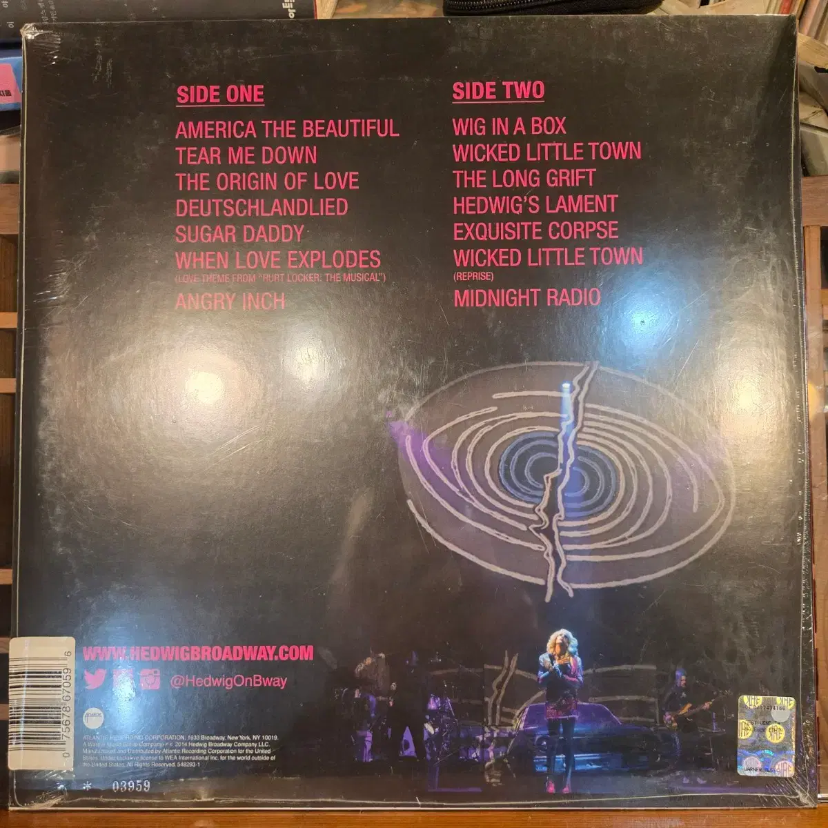 Hedwig' triumphant on tour in New Brunswick, image size:1200x1200