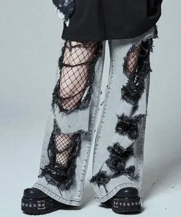 [ REFLEM ] 하이 크러쉬 데님 팬츠