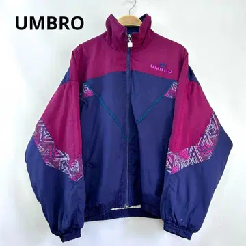 엄브로 UMBRO 자수 로고 절개 풀 집업 나일론 자켓 S56