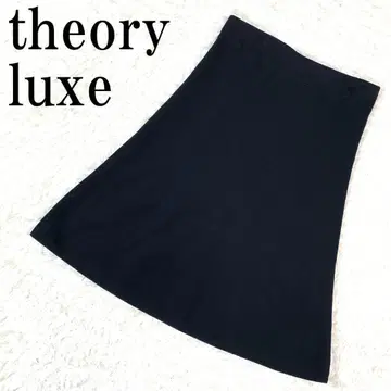 theory luxe 니트 플레어 스커트 블랙 38 B7829