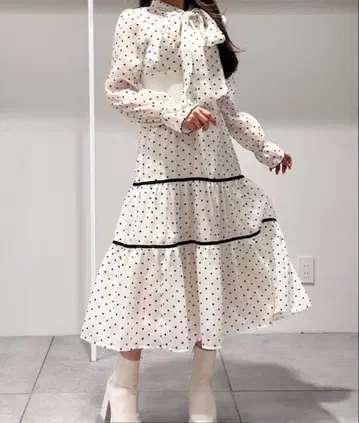 머큐리 듀오 도트 원피스