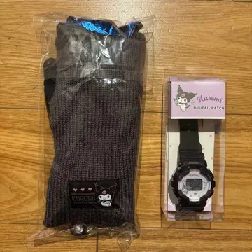 (미사용, 미개봉품) 쿠로미 디지털 워치와 장갑 세트