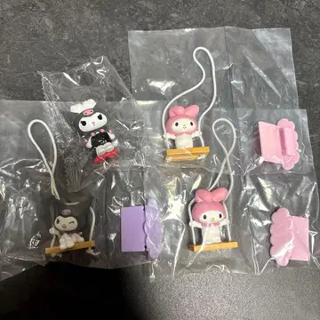 마이멜로디 쿠로미 피규어 그네