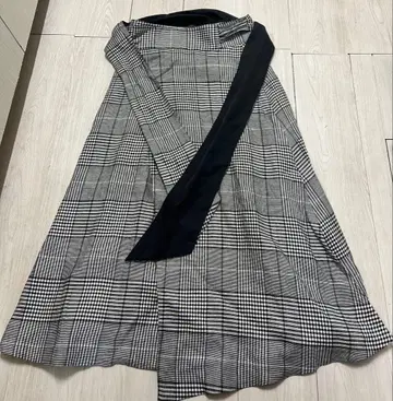 어도어 롱 랩 스커트 린넨 혼방 체크 38
