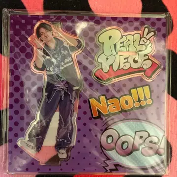 리얼 피스 나오 아크릴 스탠드