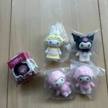 쿠로미 마이 스위트 피아노 마이멜로디의 엄마 플로키 피규어