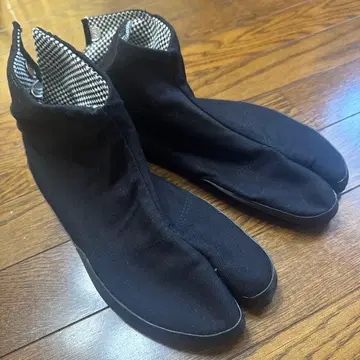 [ Shop TABI-JI ] 타비 슈즈 / 블랙