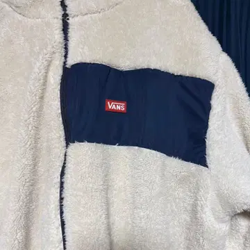 VANS 리버서블 보아 자켓